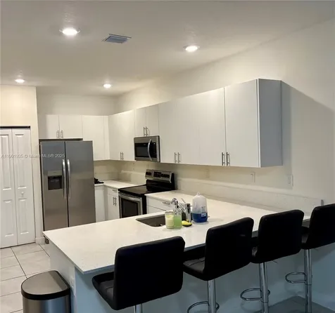 1020 SE 26th Terrace Homestead FL 33035