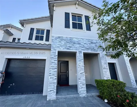 1020 SE 26th Terrace Homestead FL 33035