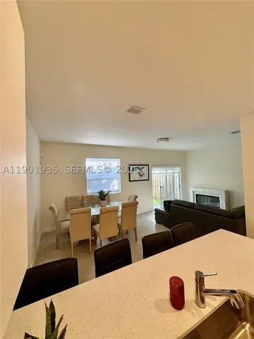 1020 SE 26th Terrace Homestead FL 33035