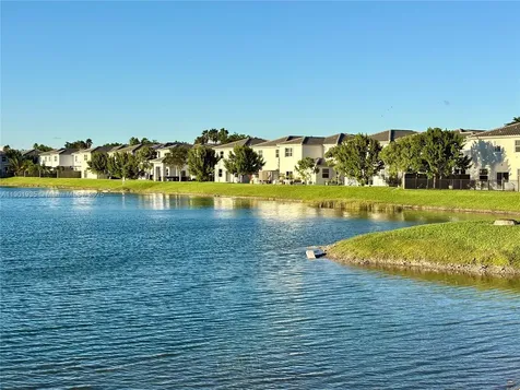 1020 SE 26th Terrace Homestead FL 33035