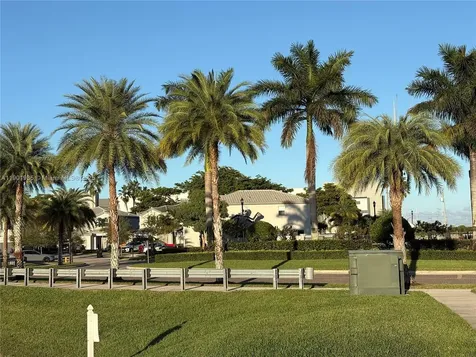 1020 SE 26th Terrace Homestead FL 33035