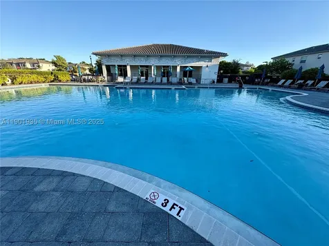 1020 SE 26th Terrace Homestead FL 33035