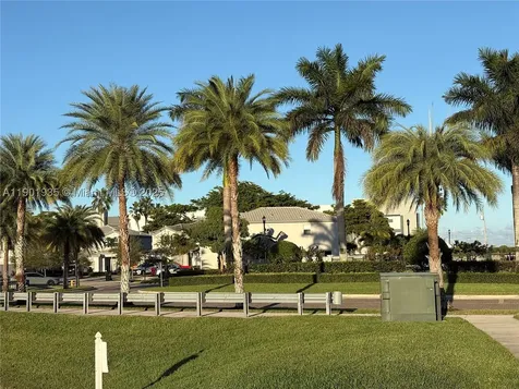 1020 SE 26th Terrace Homestead FL 33035