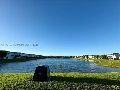 1020 SE 26th Terrace Homestead FL 33035