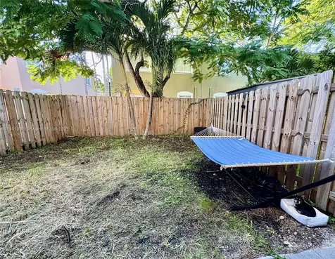 1020 SE 26th Terrace Homestead FL 33035