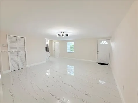 4340 SW 19th Street West Park FL 33023