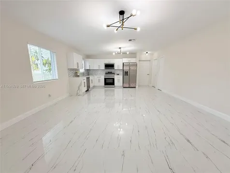 4340 SW 19th Street West Park FL 33023