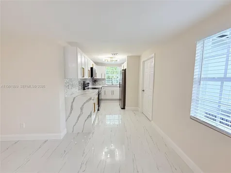 4340 SW 19th Street West Park FL 33023
