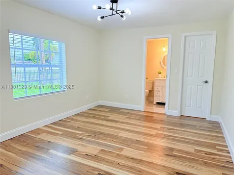 4340 SW 19th Street West Park FL 33023