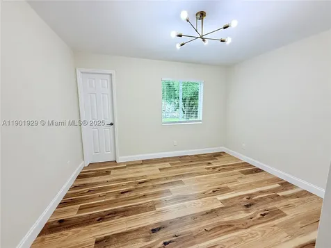 4340 SW 19th Street West Park FL 33023
