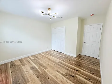 4340 SW 19th Street West Park FL 33023