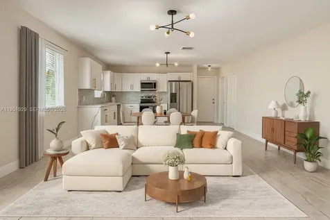 4340 SW 19th Street West Park FL 33023