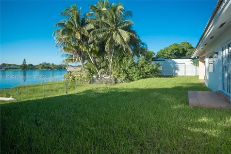 15002 SW 67th Lane Miami FL 33193