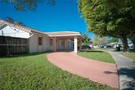 15002 SW 67th Lane Miami FL 33193