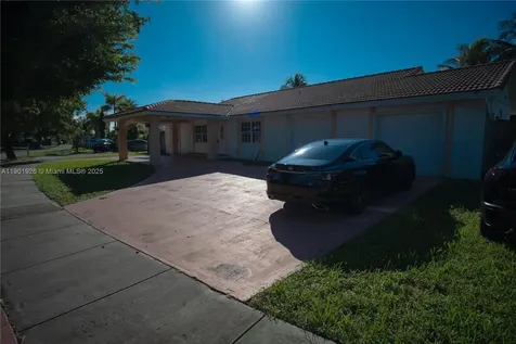 15002 SW 67th Lane Miami FL 33193