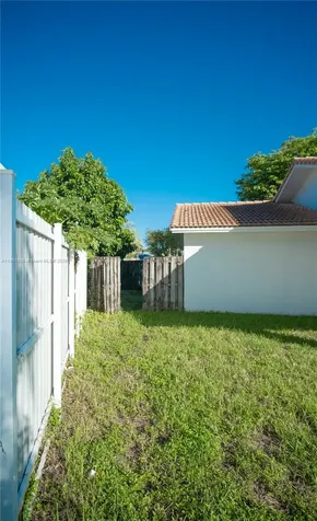 15002 SW 67th Lane Miami FL 33193