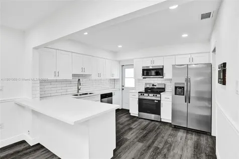 6300 SW 62nd Place South Miami FL 33143