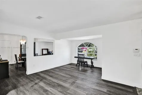 6300 SW 62nd Place South Miami FL 33143