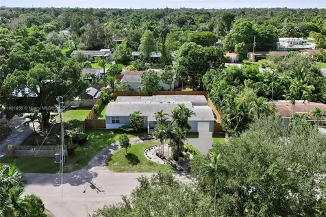 6300 SW 62nd Place South Miami FL 33143