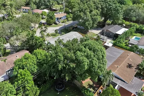 6300 SW 62nd Place South Miami FL 33143
