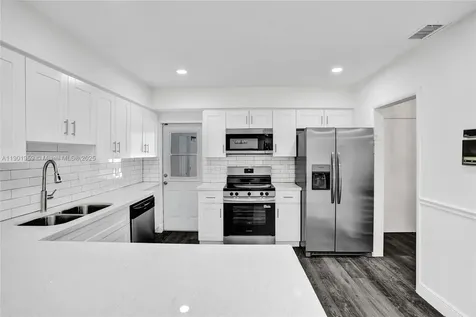 6300 SW 62nd Place South Miami FL 33143