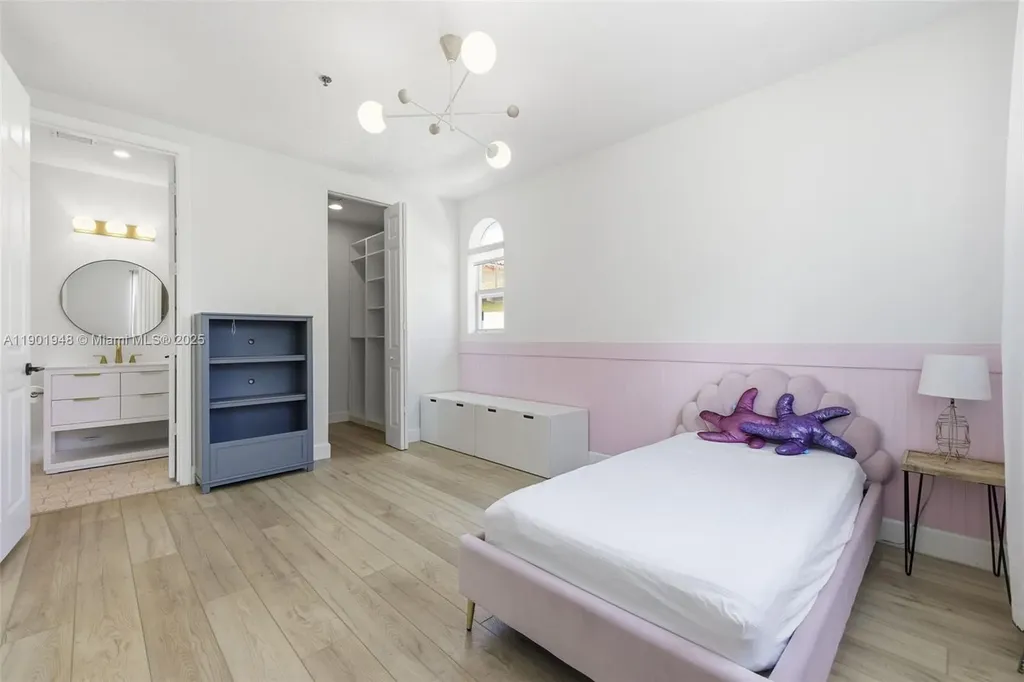 623 NE 11th Avenue Fort Lauderdale FL 33304