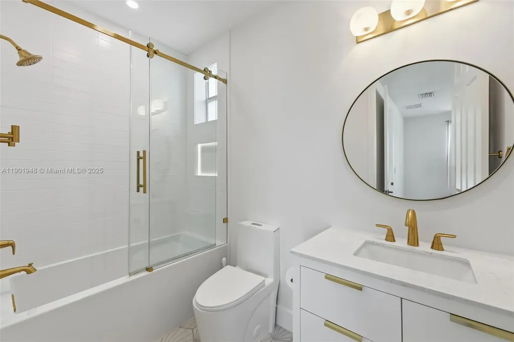 623 NE 11th Avenue Fort Lauderdale FL 33304