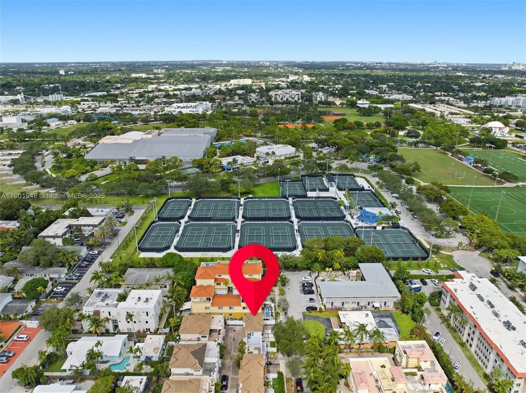 623 NE 11th Avenue Fort Lauderdale FL 33304