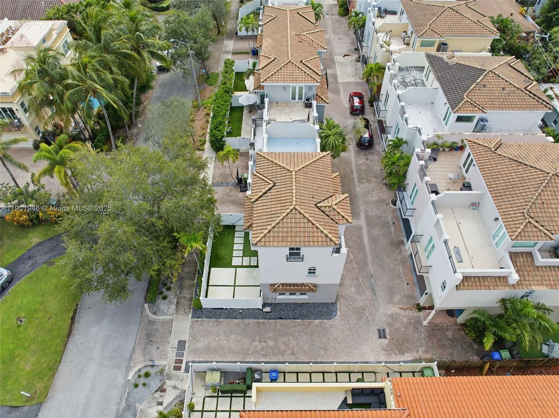 623 NE 11th Avenue Fort Lauderdale FL 33304