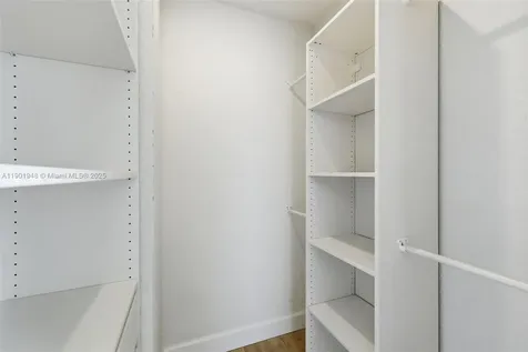 623 NE 11th Avenue Fort Lauderdale FL 33304