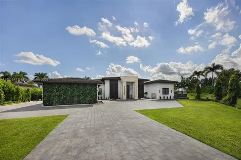 14940 SW 16th Court Davie FL 33326