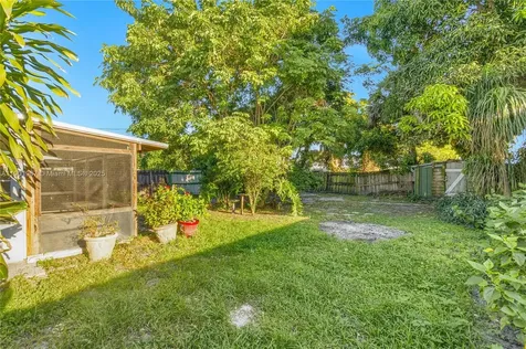 3382 SE Hawthorne Street Stuart FL 34997