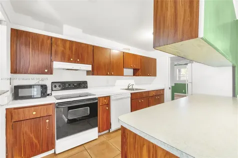 3382 SE Hawthorne Street Stuart FL 34997