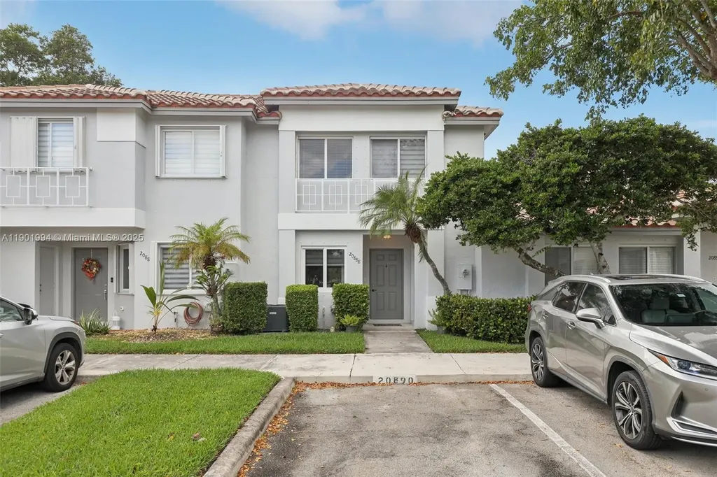 20888 NW 1st Street Pembroke Pines FL 33029