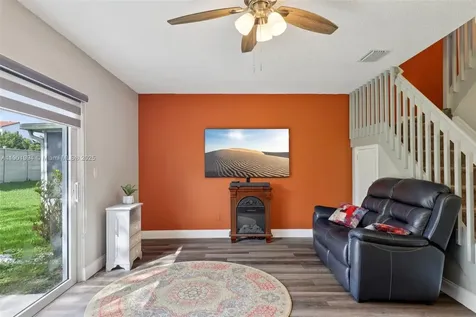 20888 NW 1st Street Pembroke Pines FL 33029