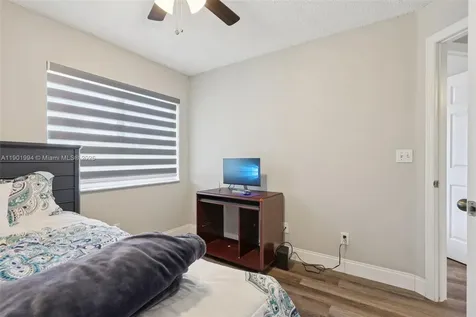 20888 NW 1st Street Pembroke Pines FL 33029
