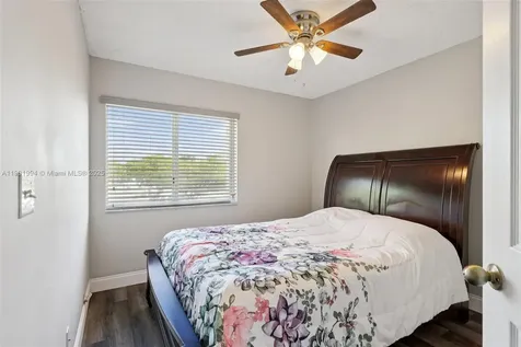 20888 NW 1st Street Pembroke Pines FL 33029
