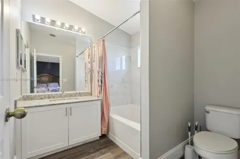 20888 NW 1st Street Pembroke Pines FL 33029