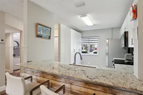 20888 NW 1st Street Pembroke Pines FL 33029