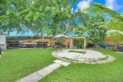 11953 SW 268th Terrace Miami FL 33032