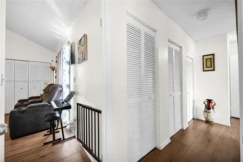 11953 SW 268th Terrace Miami FL 33032
