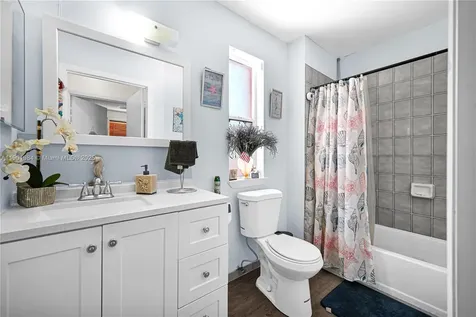 11953 SW 268th Terrace Miami FL 33032