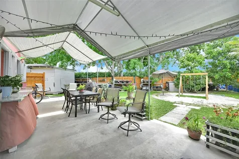 11953 SW 268th Terrace Miami FL 33032