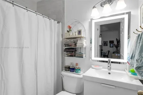 1595 NE 33rd Road Homestead FL 33033