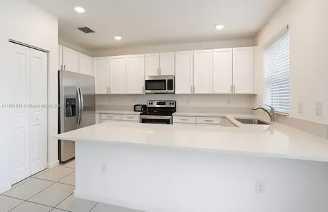 2664 SE 19th Street Homestead FL 33035