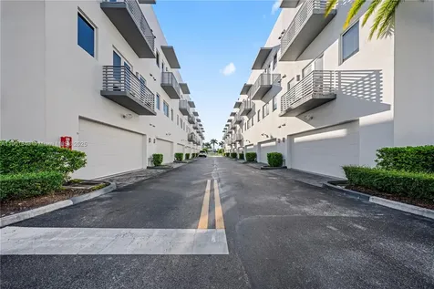 9153 NW 33rd Street Doral FL 33172
