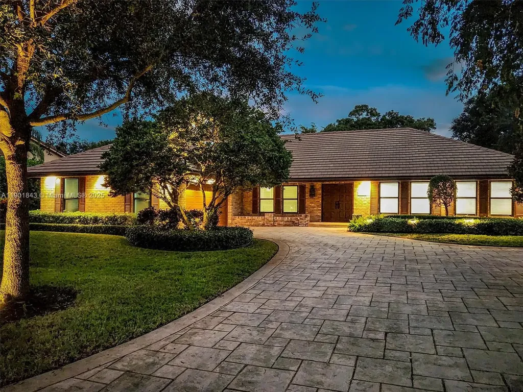 10388 NW 5th Court Coral Springs FL 33071