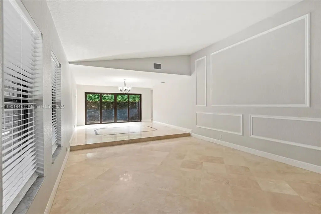 10388 NW 5th Court Coral Springs FL 33071