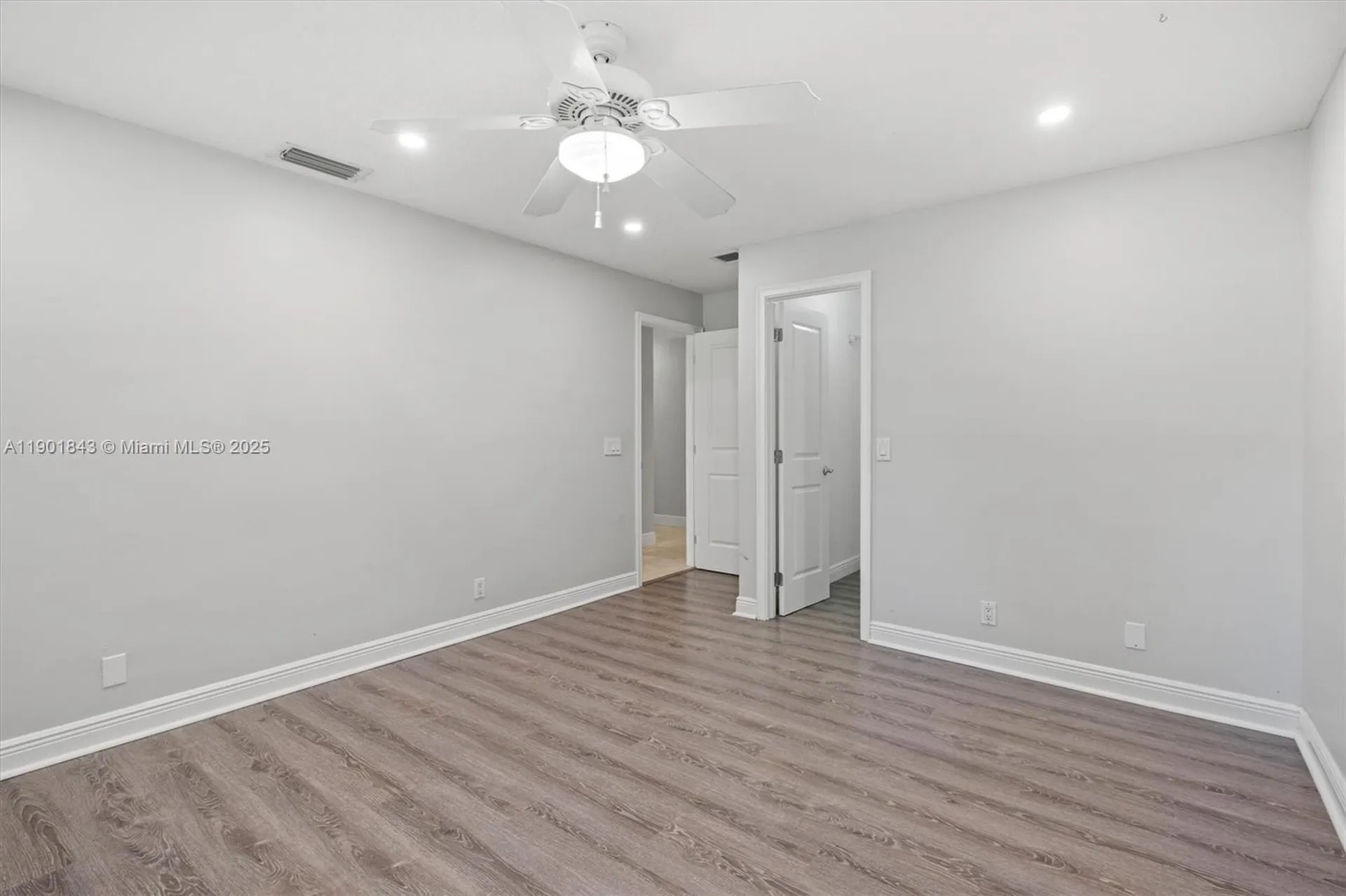 10388 NW 5th Court Coral Springs FL 33071