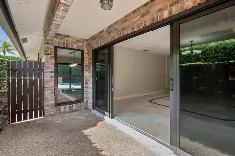10388 NW 5th Court Coral Springs FL 33071